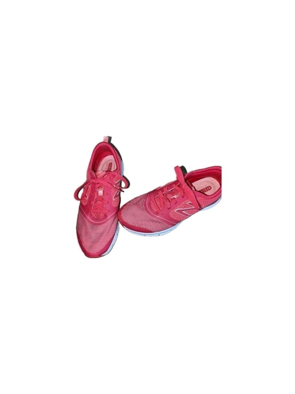 New Balance Red WX711WM running shoe Size 7.5 GUC